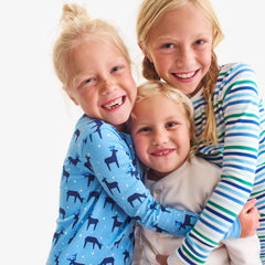 Clearance kids organic long sleeve PJ top in snowy reindeer